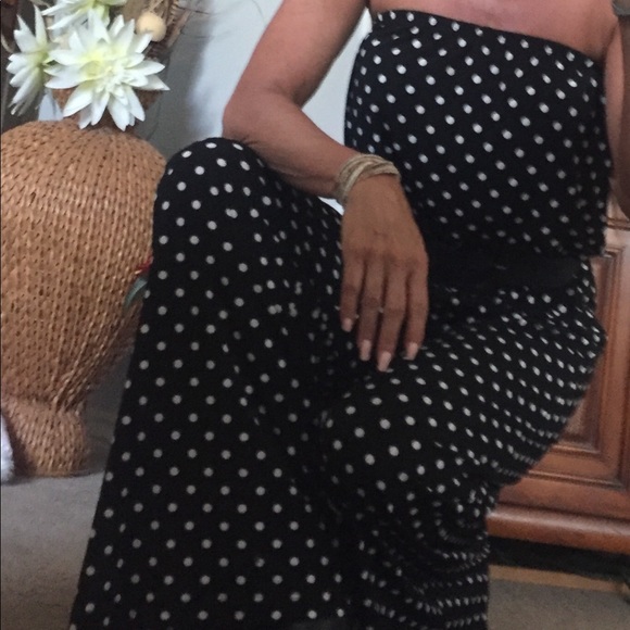 ❤️SOLD🔴So cute jumpsuit!❤️ - Picture 4 of 8